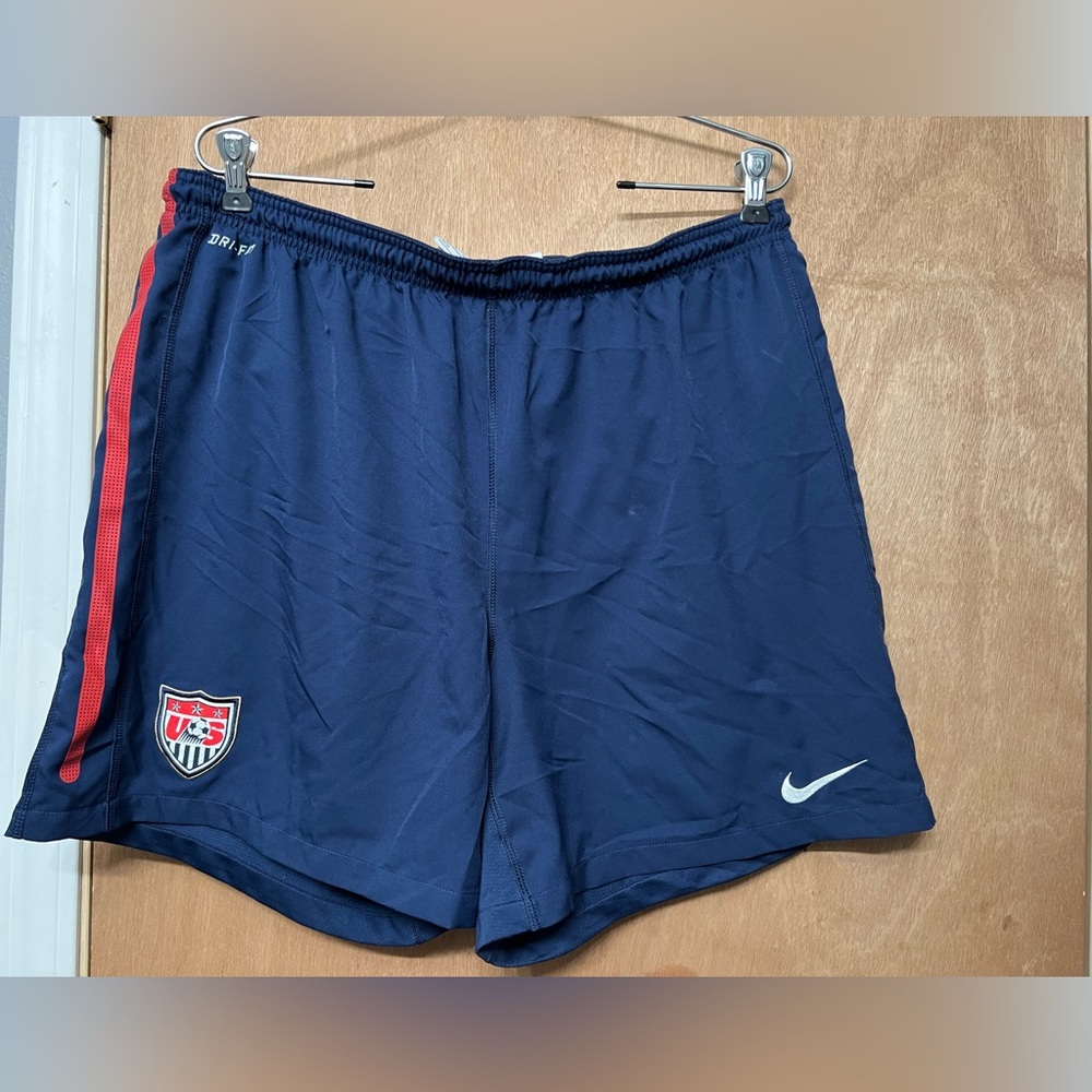 US Nike shorts size XL